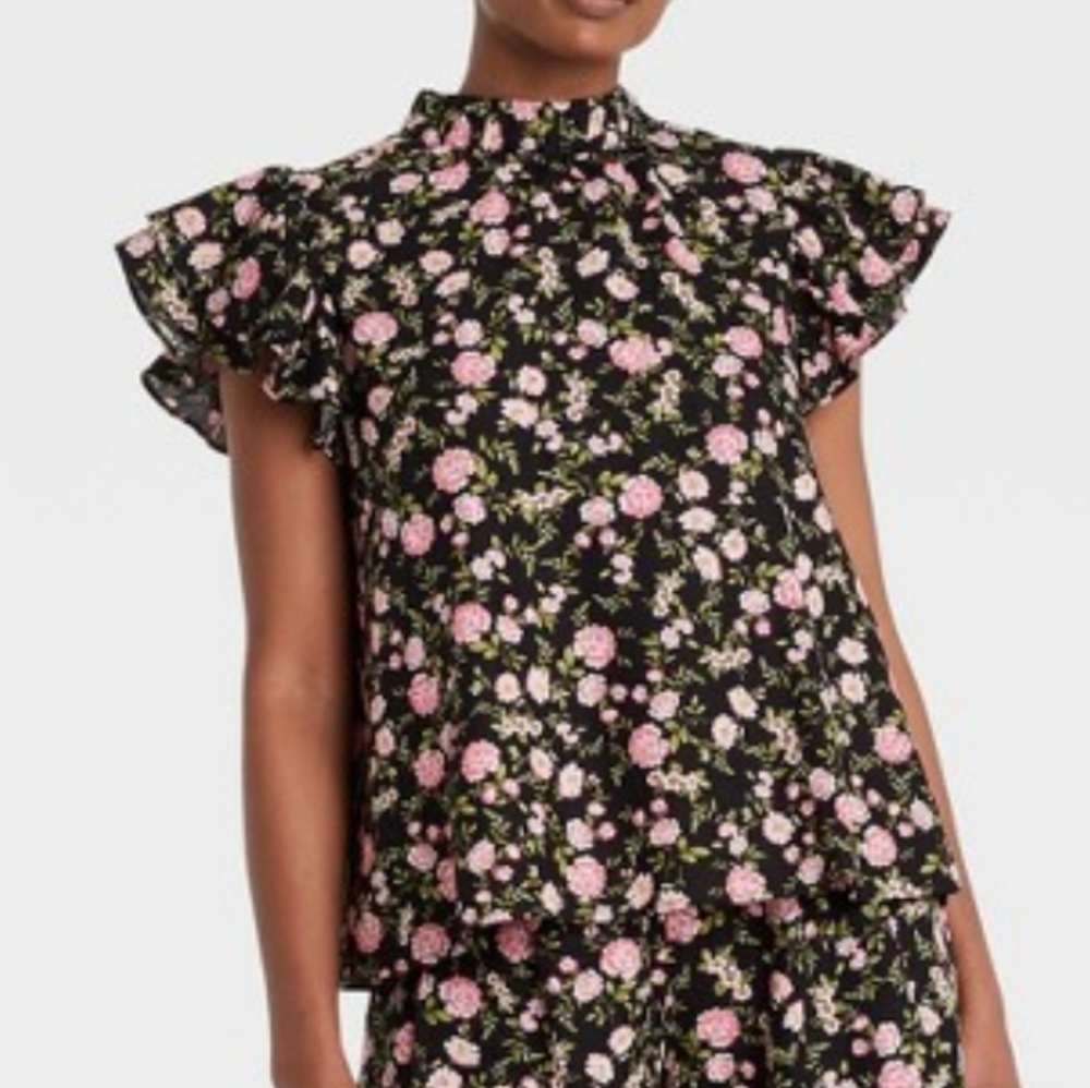 📌FINAL SALE| Who What Wear | Black Floral Swing Tank